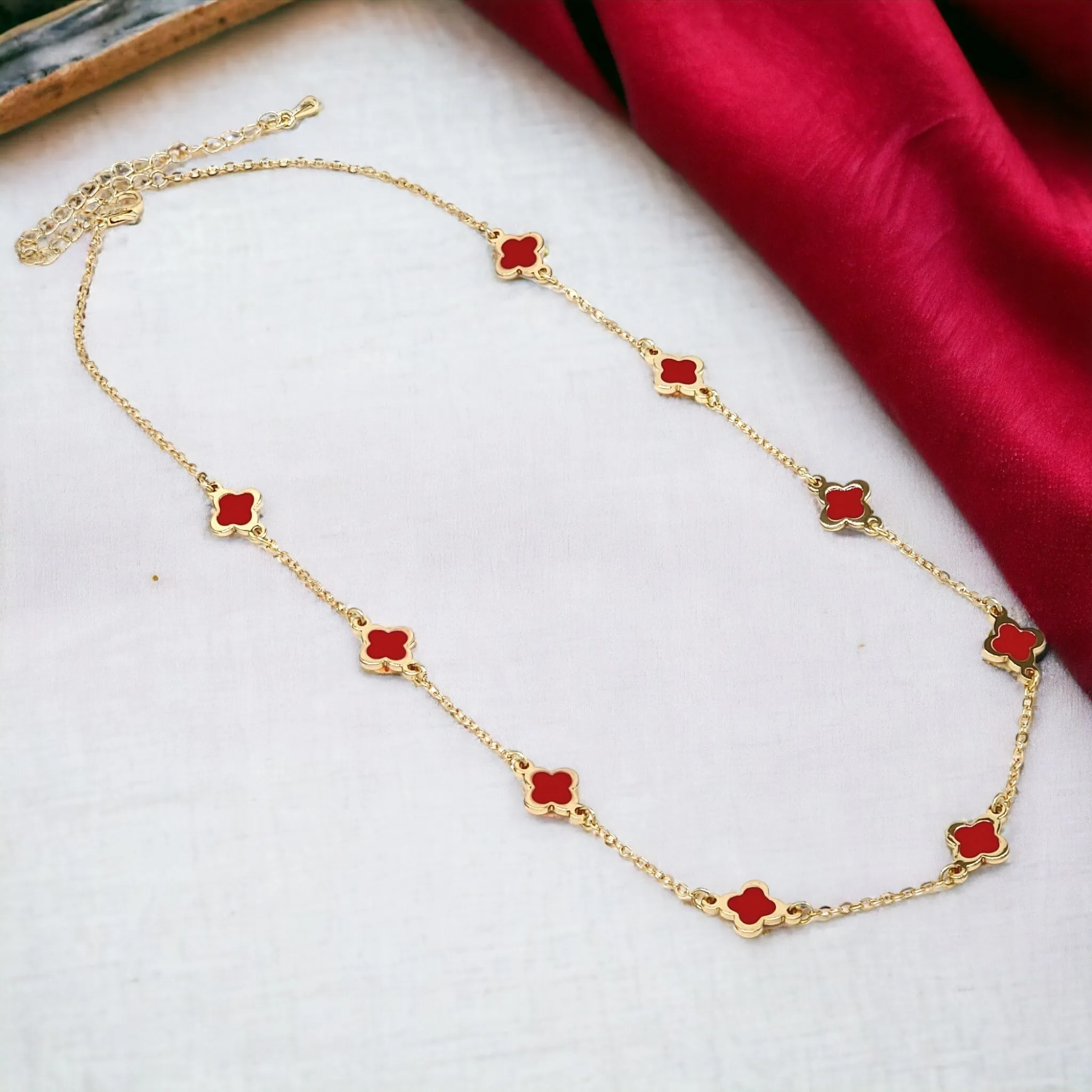 16" Gold Epoxy Mini Clover Necklace