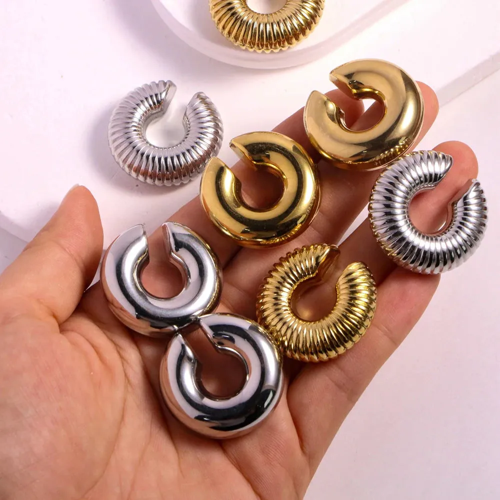 30mm Chubby Ribbed Open Circle Ear Cuff Earrings