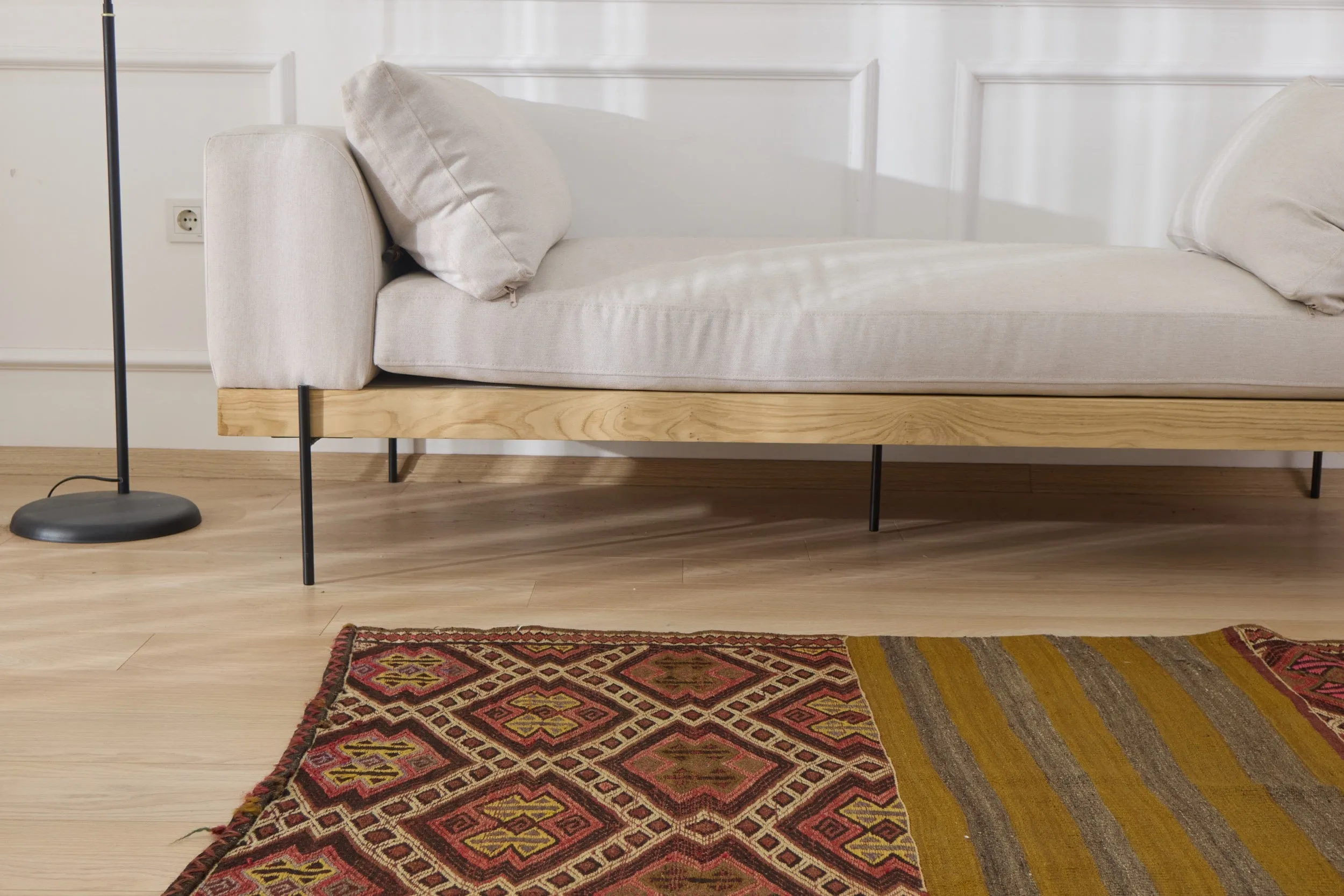 Amber - Vintage Turkish Kilim Rug