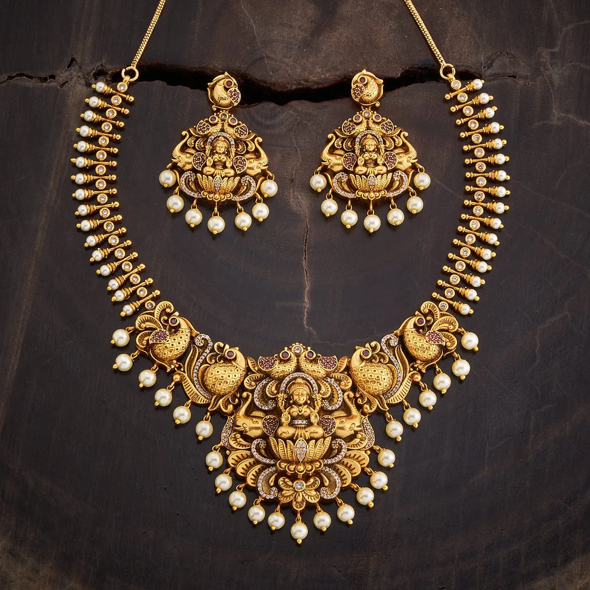 Antique Necklace 157337