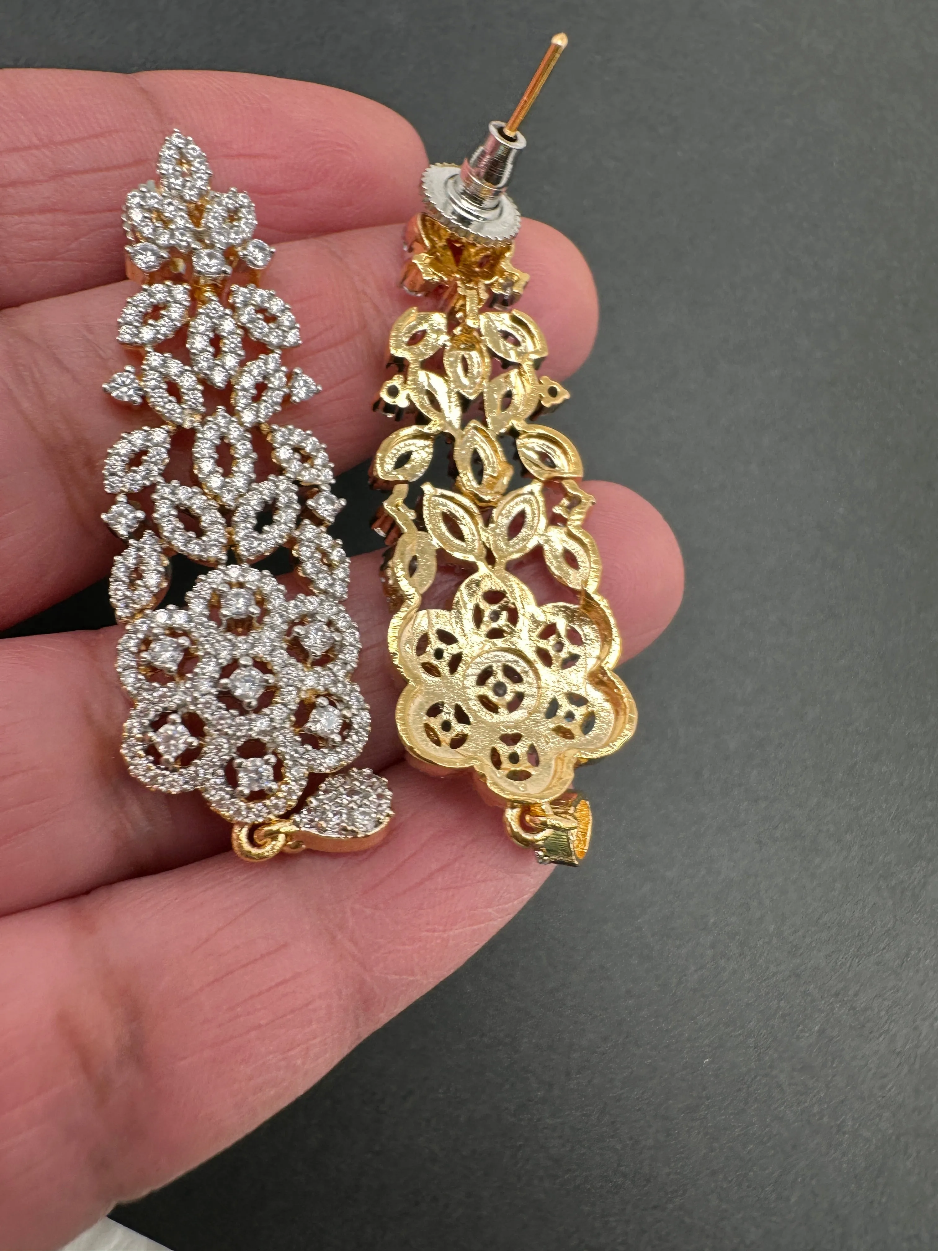Elegant American Diamond Neckline Necklace