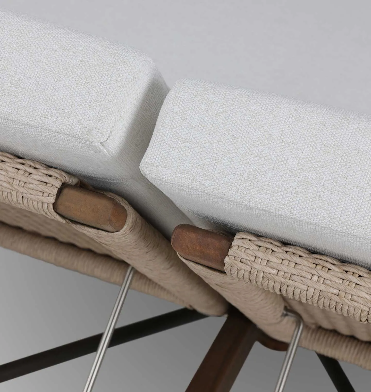 Finnegan Outdoor Double Chaise