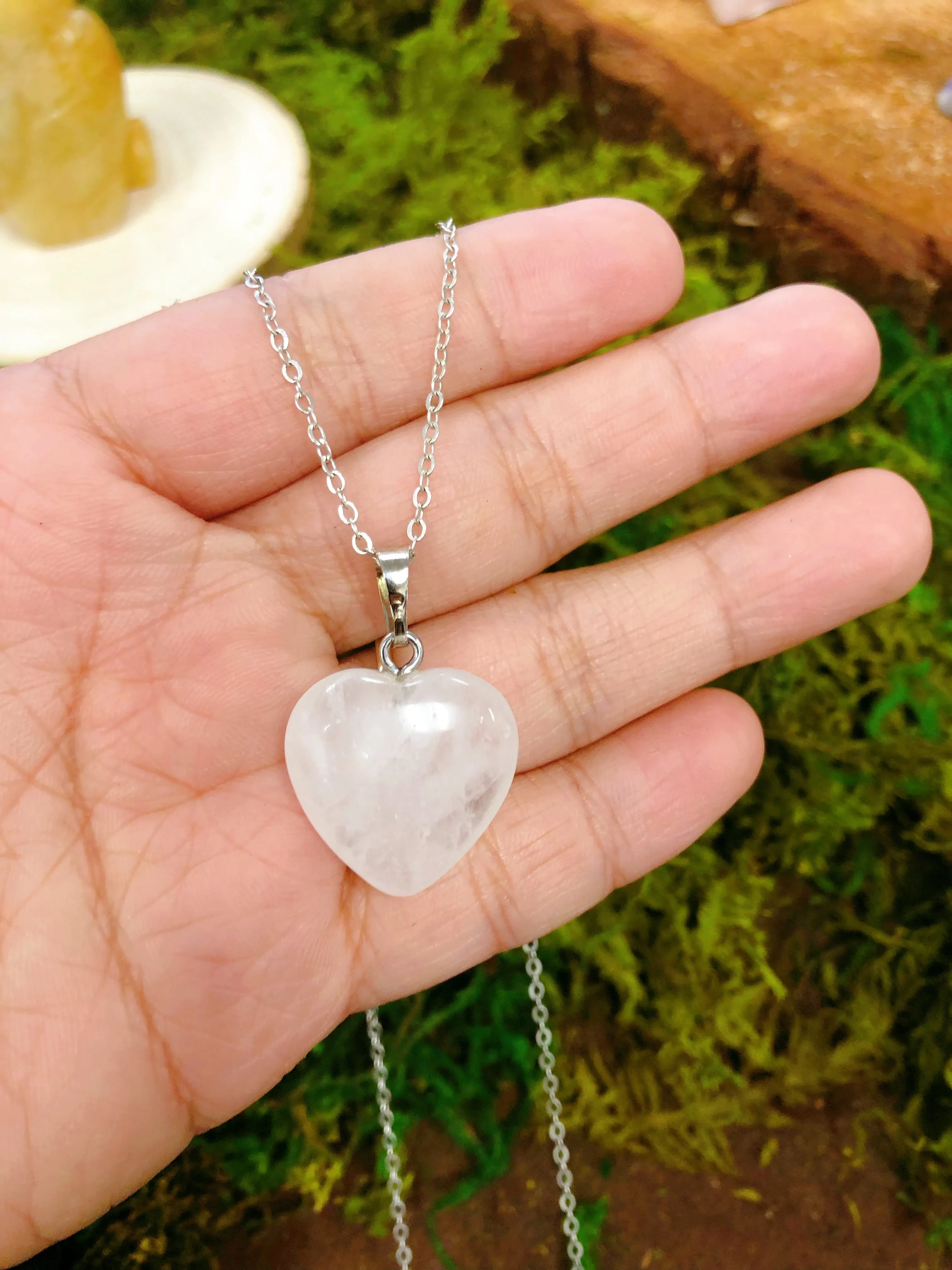 Gemstone puffy heart necklace