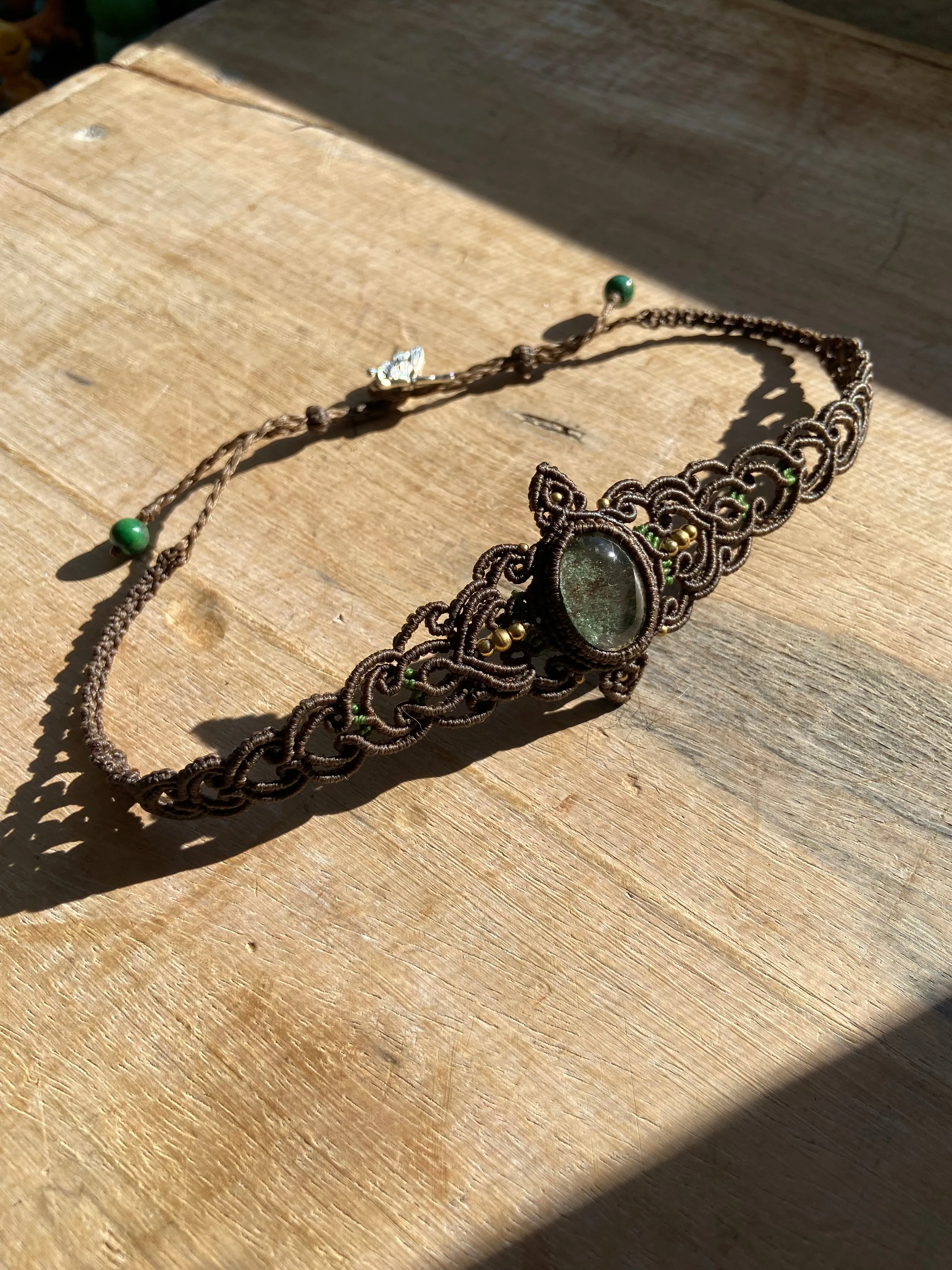 Healing Macrame choker| Green Phantom Quartz| boho hippie choker| Macrame Jewelry | adjustable | Antique