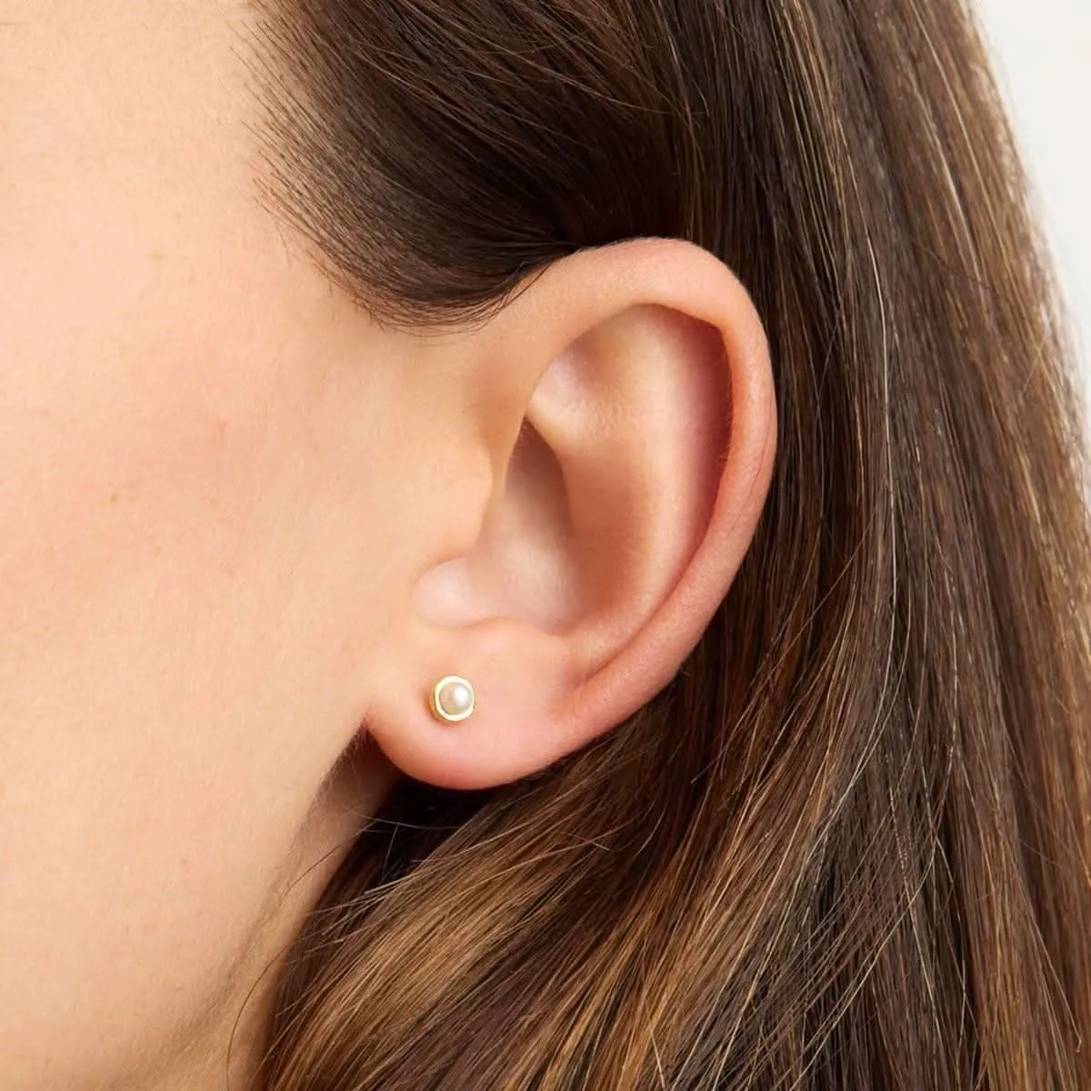 Like The Sky Pearl Stud