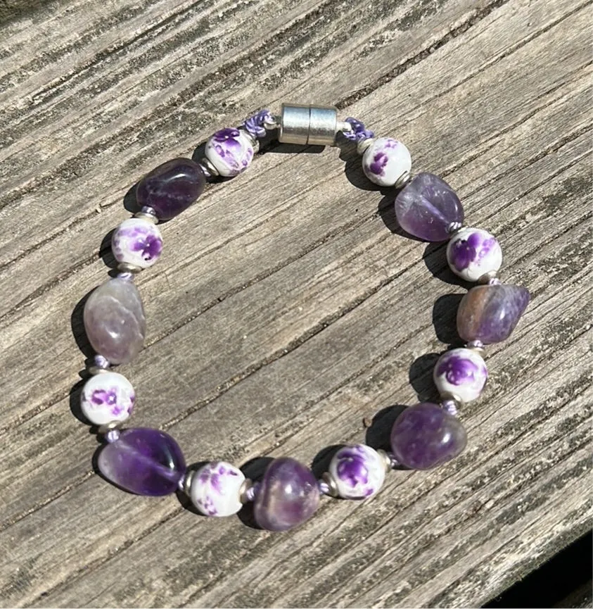 Purple flower magnetic bracelet