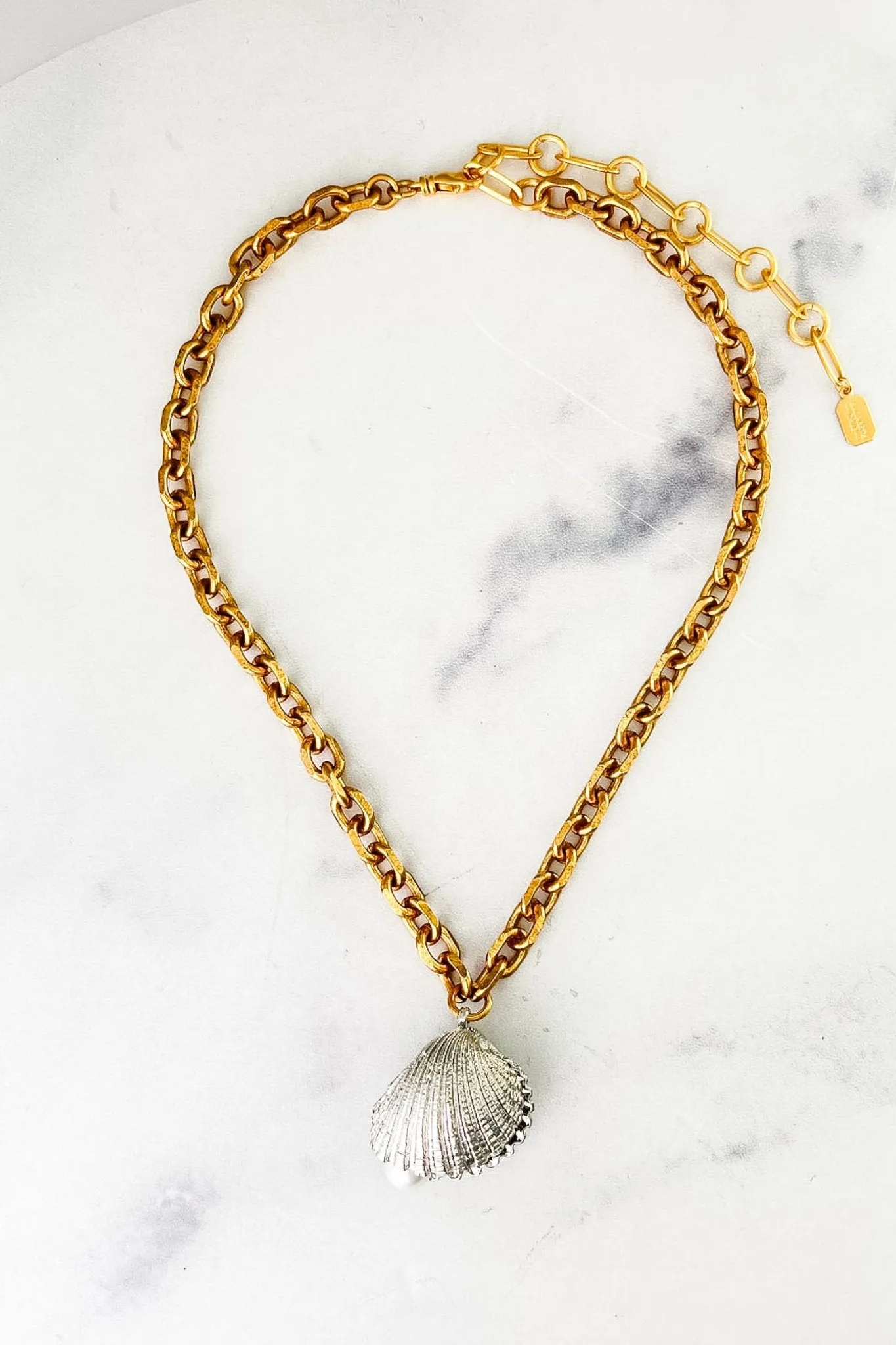 Shellina Necklace