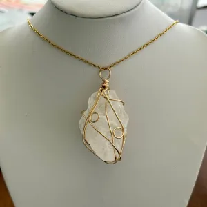 Stunning White Crystal Quartz Pendant Gold 22 Adjustable Necklace New