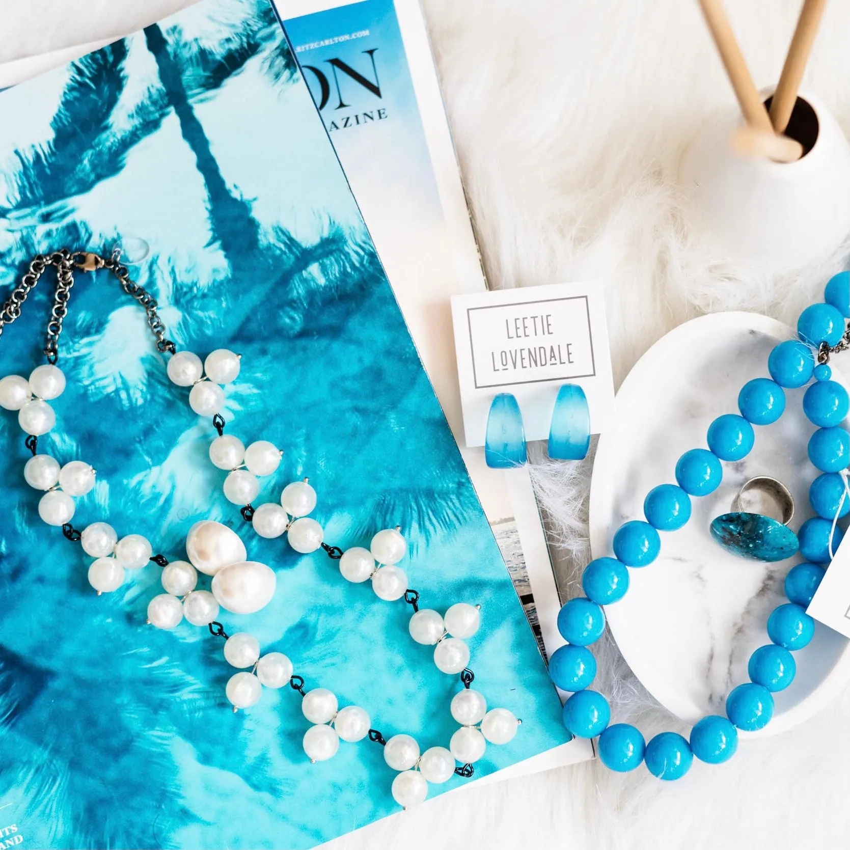 Turquoise Blue Green Tricot Necklace